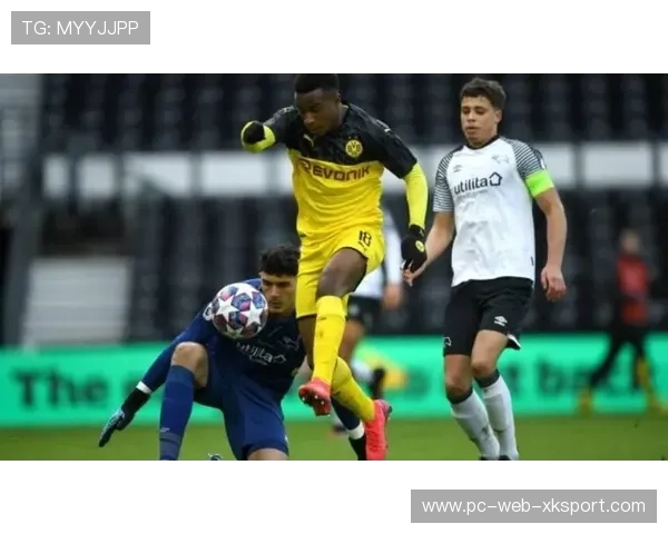 多特锋线在禁区内的抢点率极高：从场上到训练的全景解读